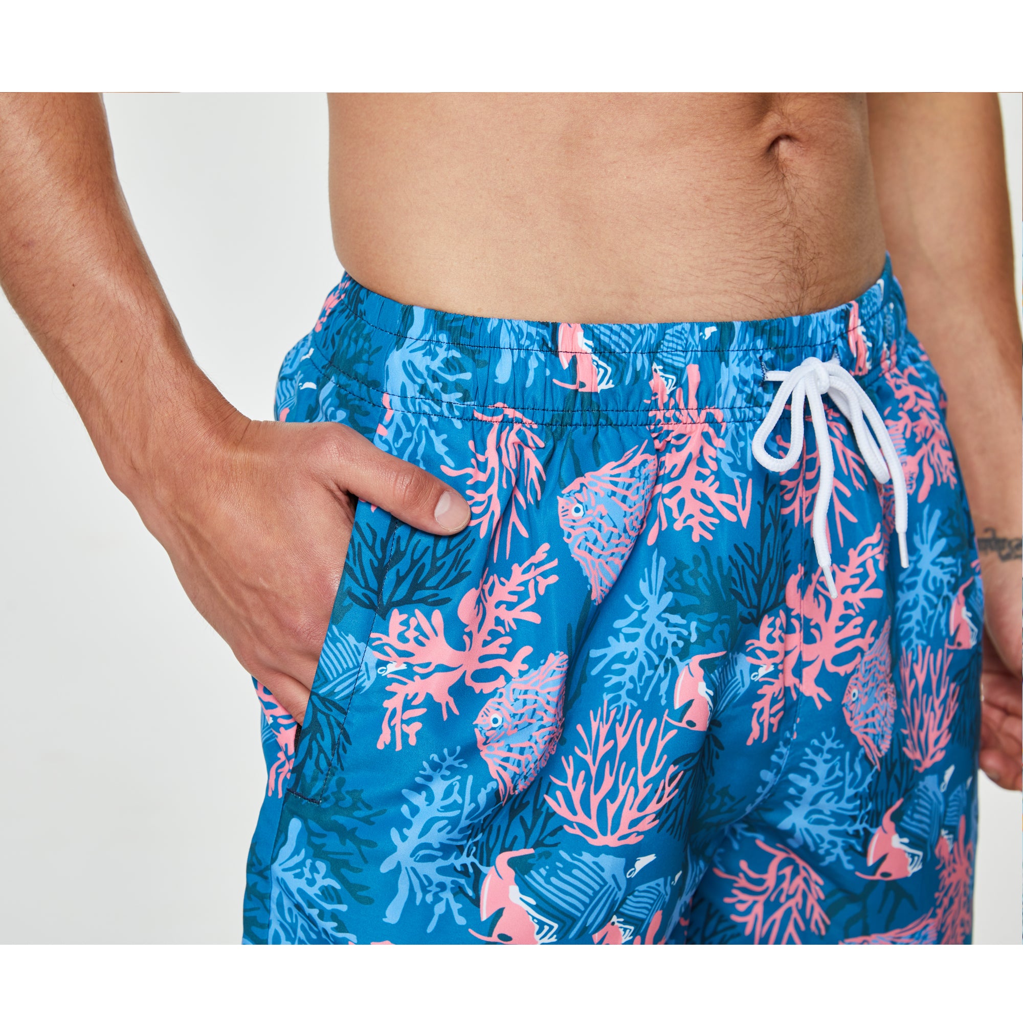 frueo 2 in 1 Swimming Trunks Men with Zipper Pocket Beach Shorts